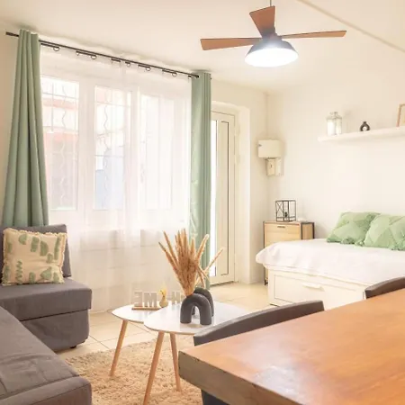 Endroit Doux Au Centre Appartement